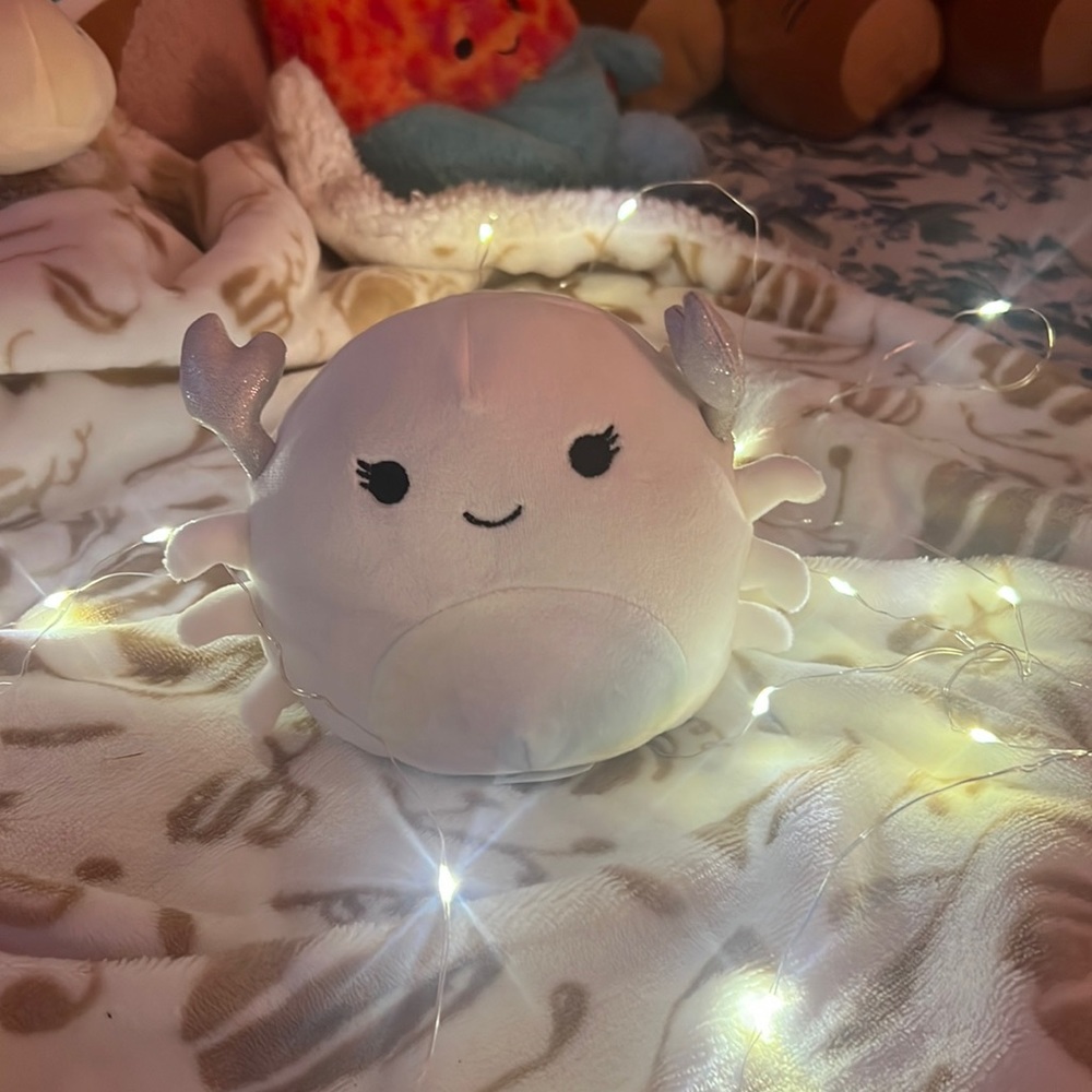 MAGELA 🦀 White Rainbow Crab Original Squishmallow 5 inch ☆》NWOT《☆